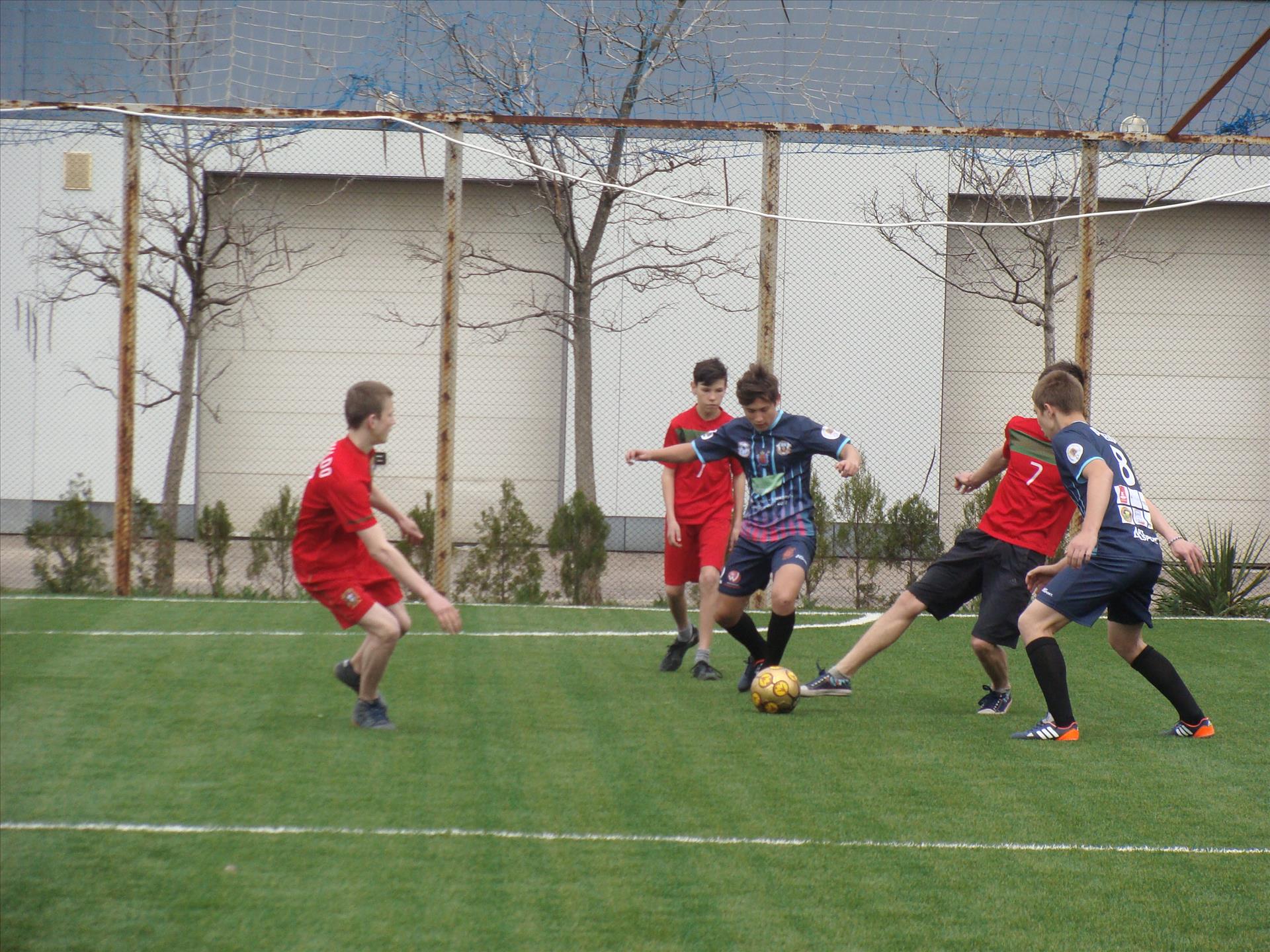 В Донецке стартовало Первенство Республики по футболу среди учащихся школ-интернатов