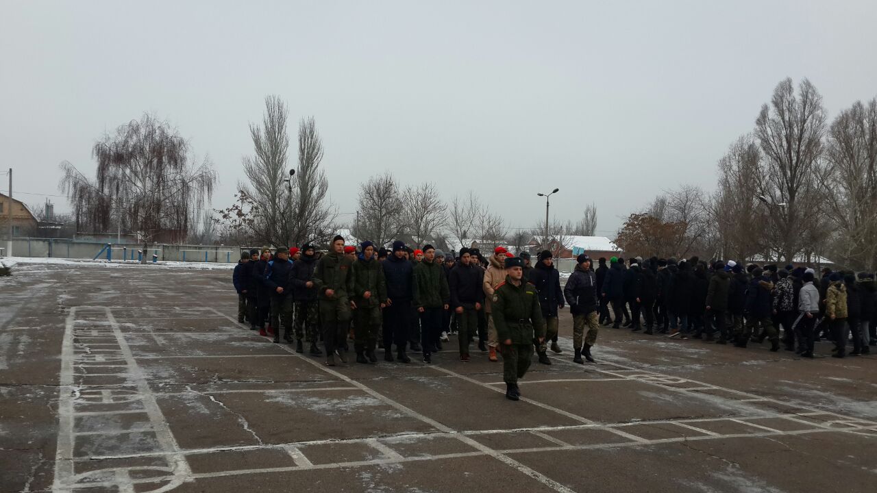 Юнармейцы ДНР продолжают подготовку к празднованию 75-летия Дня Победы