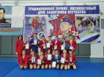 38 медалей привезли самбисты Республики из Новочеркасска
