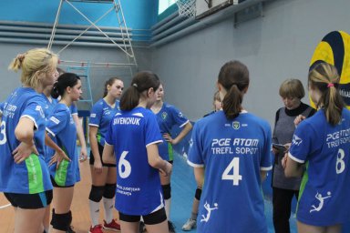В Республике стартовало Первенство по волейболу среди девушек, памяти Нелли Стесивой