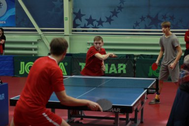 В Донецке состоялись финальные соревнования по настольному теннису