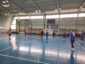 В Донецке стартовал чемпионат ДНР по мини-футболу среди министерств и ведомств