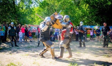 Порядка 700 любителей экстремальных видов спорта из Донбасса посетили фестиваль в Зуевке