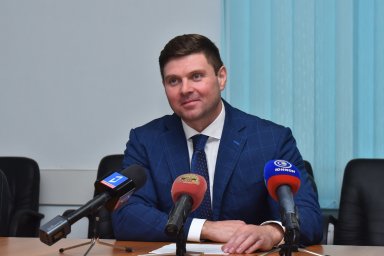 Поздравление Заместителя Председателя Правительства ДНР Владимира Антонова с Днëм туризма