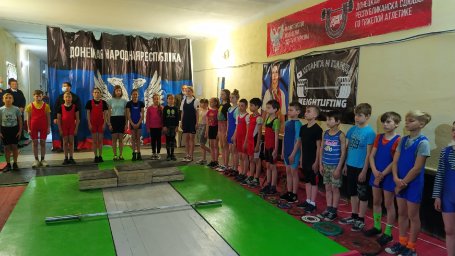 Завершилось первенство ДНР по тяжелой атлетике