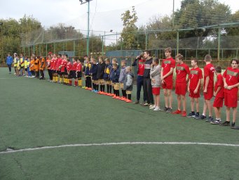 В Донецке и Горловке прошли соревнования по мини-футболу среди школ - интернатов