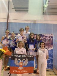 27 золотых медалей завоевали спортсмены ДНР на турнире по плаванию в Волгограде