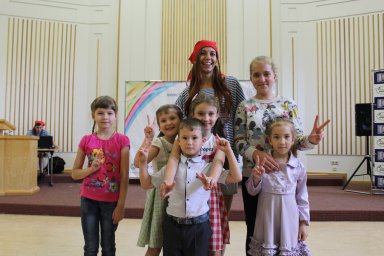 В Донецке прошел праздник ко Дню семьи, любви и верности