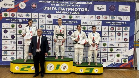 Три бронзовые награды завоевали дзюдоистки ДНР
