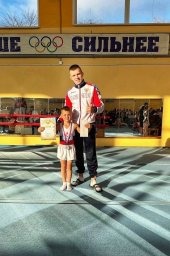 ​Юный донецкий гимнаст завоевал серебро на соревнованиях на Нижнем Новгороде