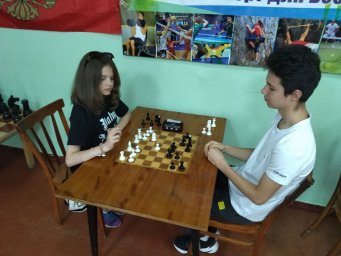 Прошел Чемпионат ДНР по быстрым шахматам среди мужчин и женщин