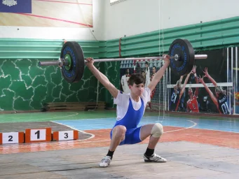 Прошел Чемпионат ДНР по тяжелой атлетике среди мужчин и женщин