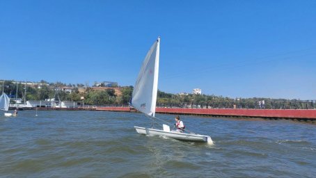 Прошли соревнования по парусному спорту