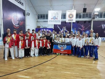 ​41 медаль завоевала сборная ДНР по карате