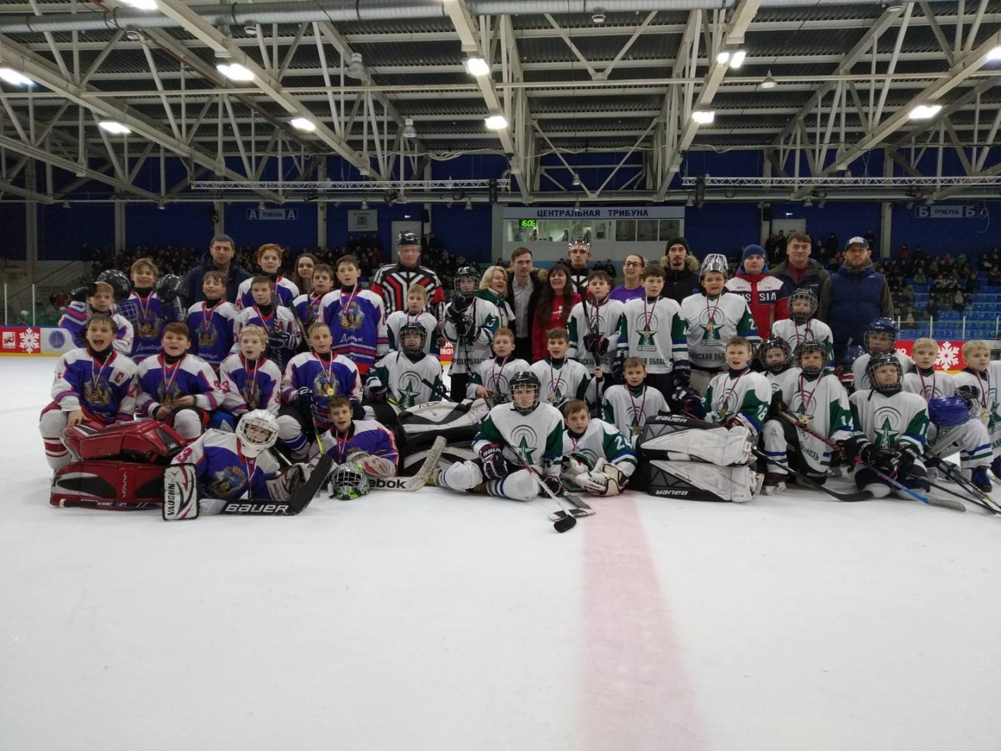 Спортсмены Республики приняли участие в хоккейном турнире в Брянске