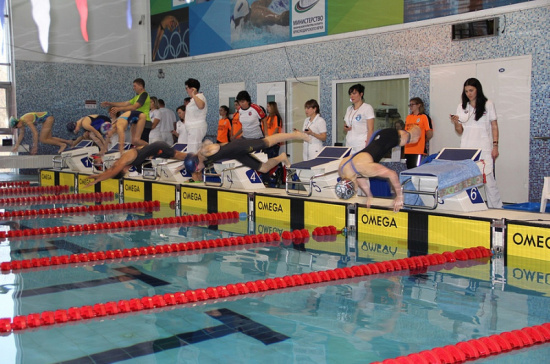 Донецкий спортсмен побил мировой рекорд на чемпионате России по плаванию среди людей с ПОДА