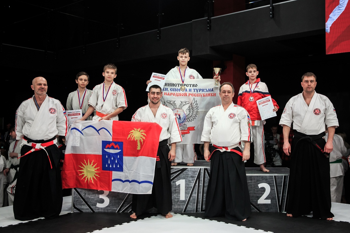 5 золотых медалей завоевали каратисты Республики на Кубке России