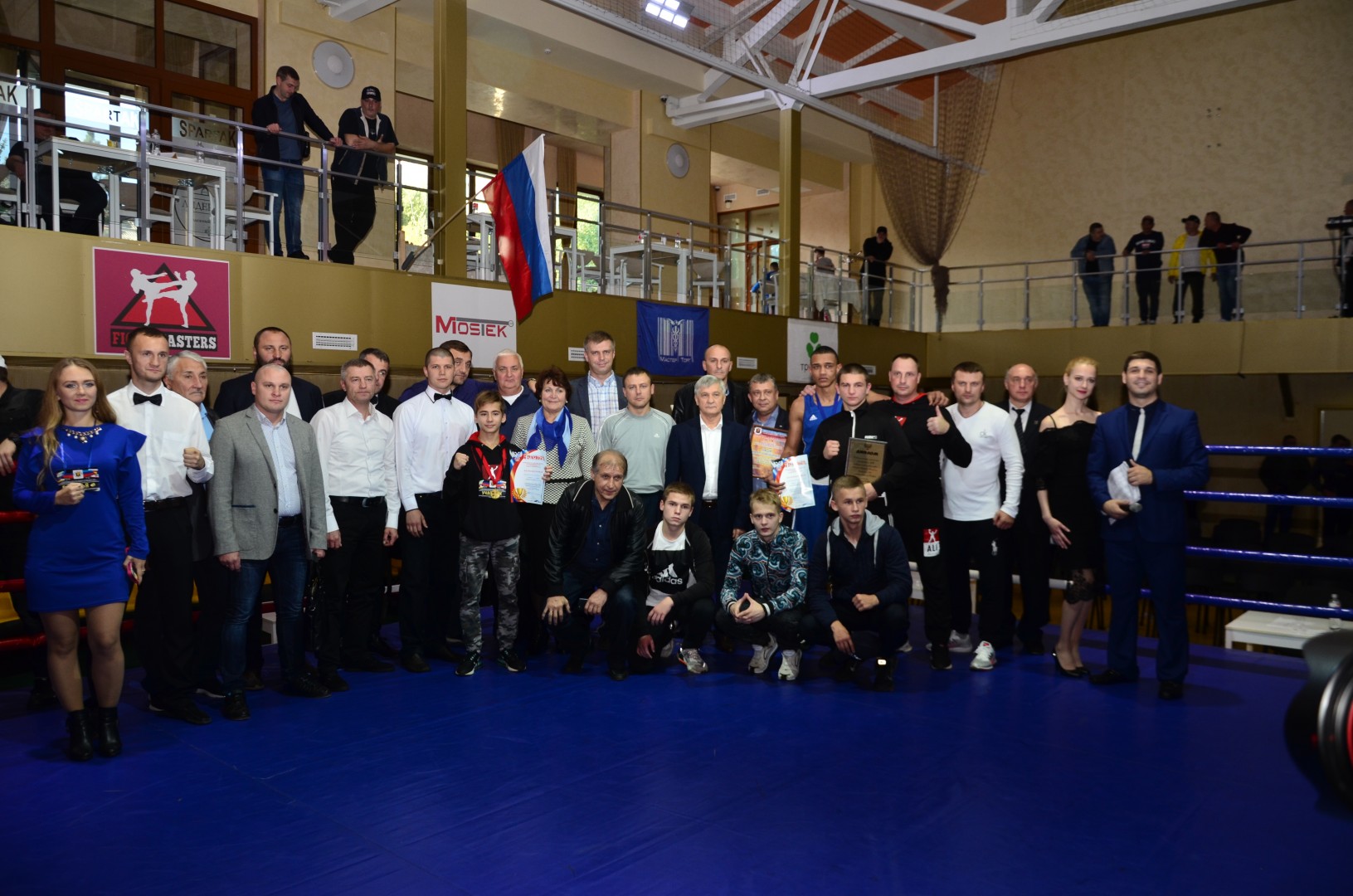 Боксеры ДНР завоевали большую часть призов на международному турнире памяти А.В.Захарченко