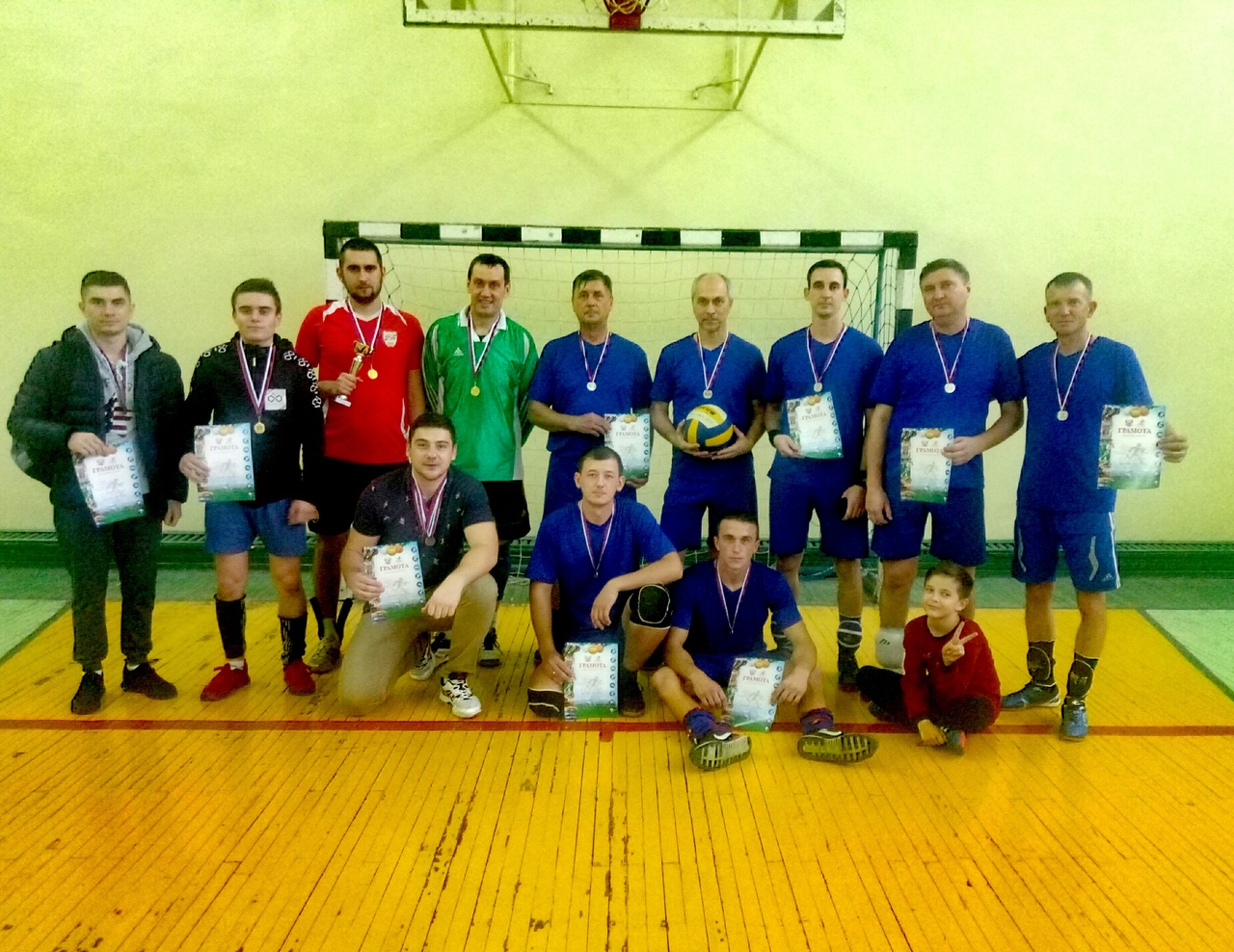 В Старобешевском районе прошел турнир по волейболу