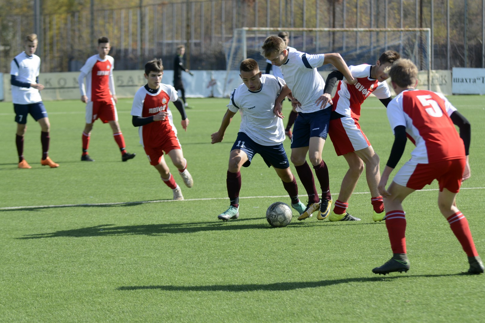 В Республике стартовал второй тур турнира по футболу среди юниоров