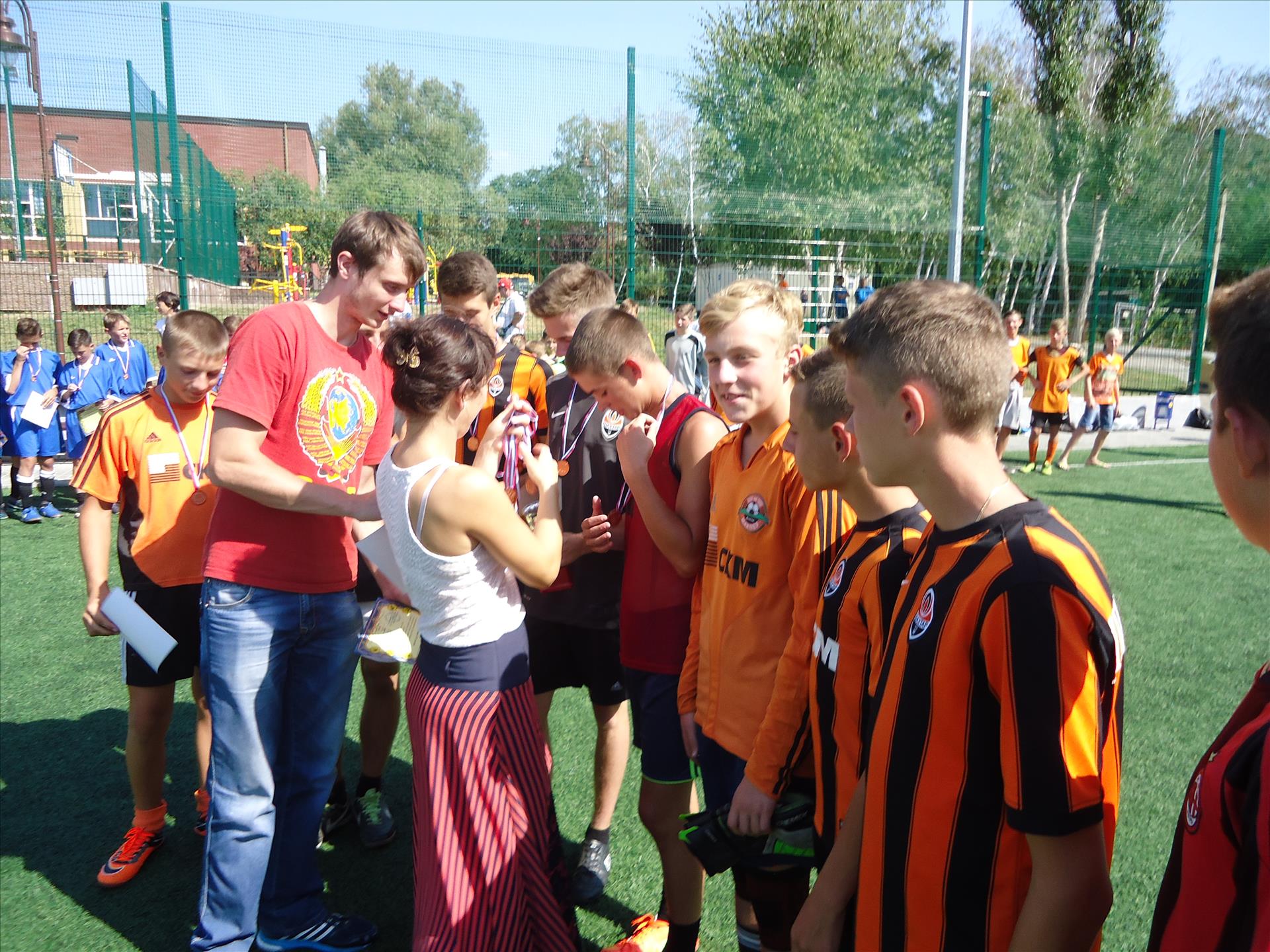 В Донецке состоялся финал по мини-футболу среди сборных команд детей и подростков