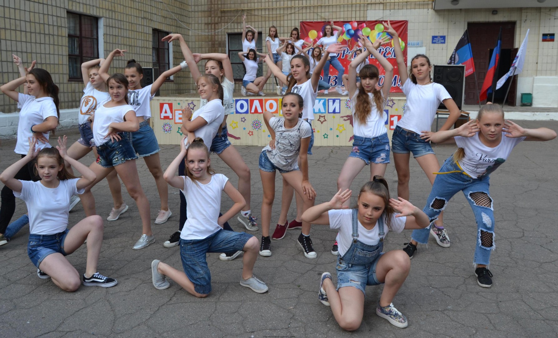 Жители и гости города Кировское отпраздновали День молодежи