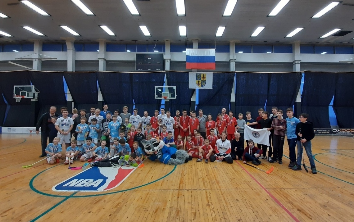 Донецкие флорболисты отметили Рождество победами на турнире в Самарской области