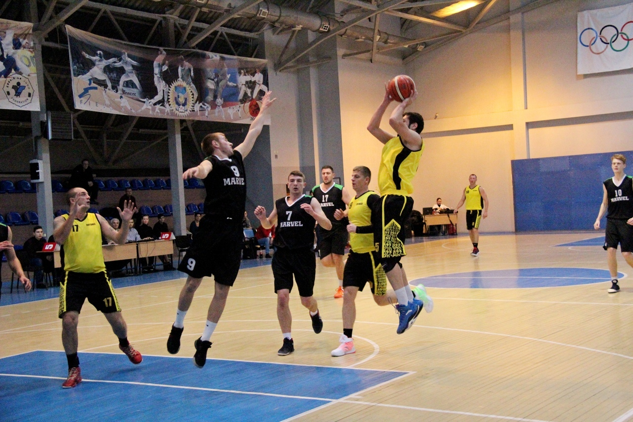 Баскетболисты из Харцызска стали чемпионами новогоднего кубка ДНР