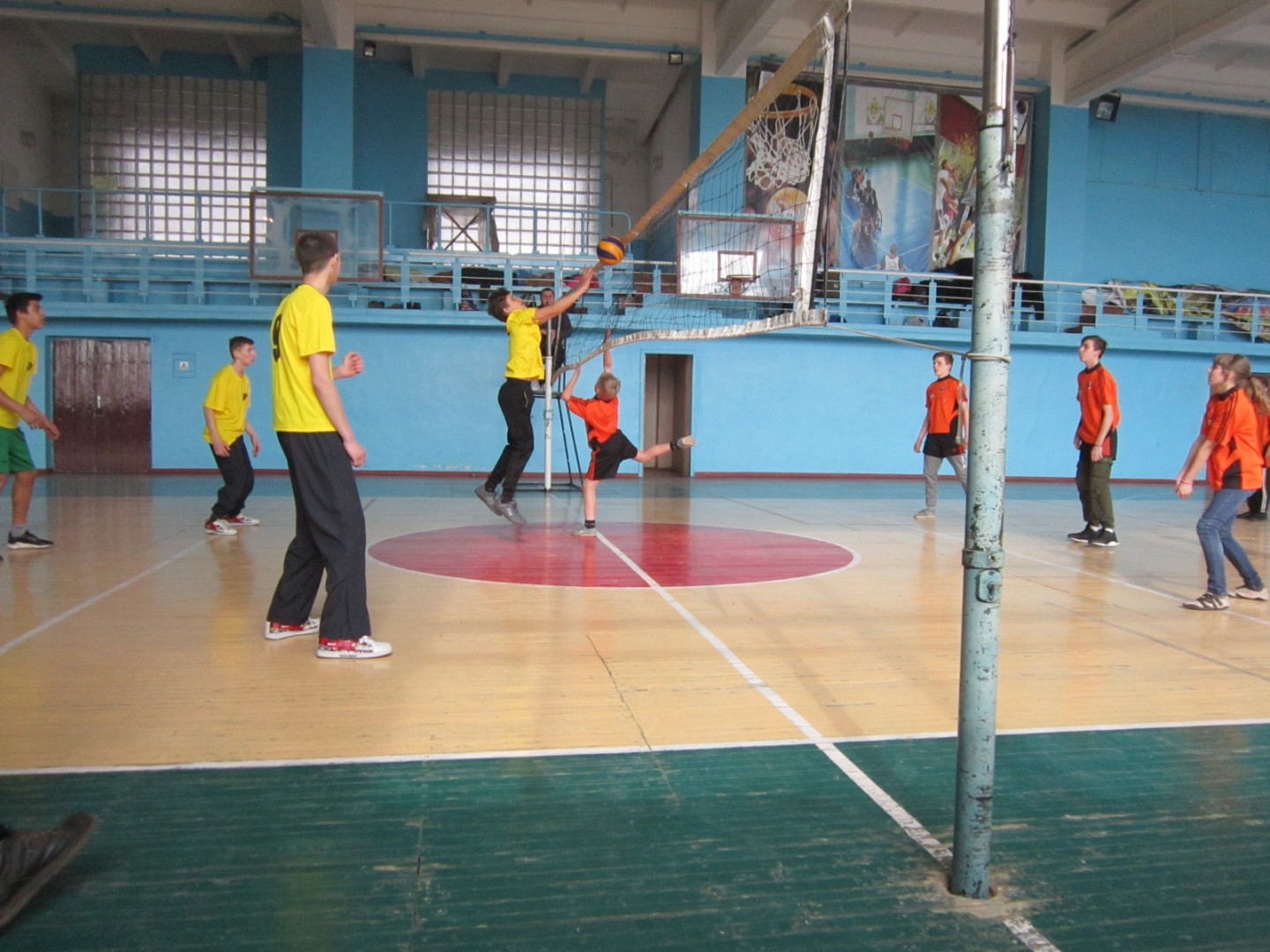 В Донецке определен чемпион первенства ДНР по волейболу среди специализированных школ-интернатов