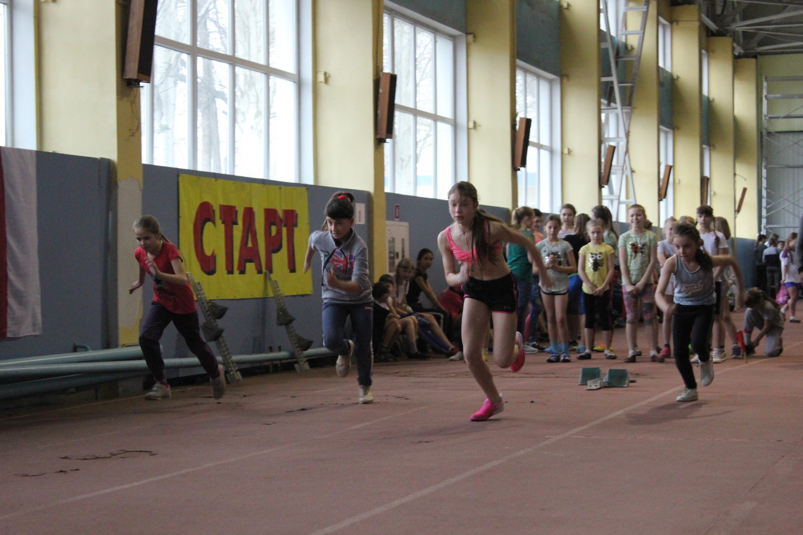 В Донецке прошел Республиканский легкоатлетический турнир серии «Юный патриот»