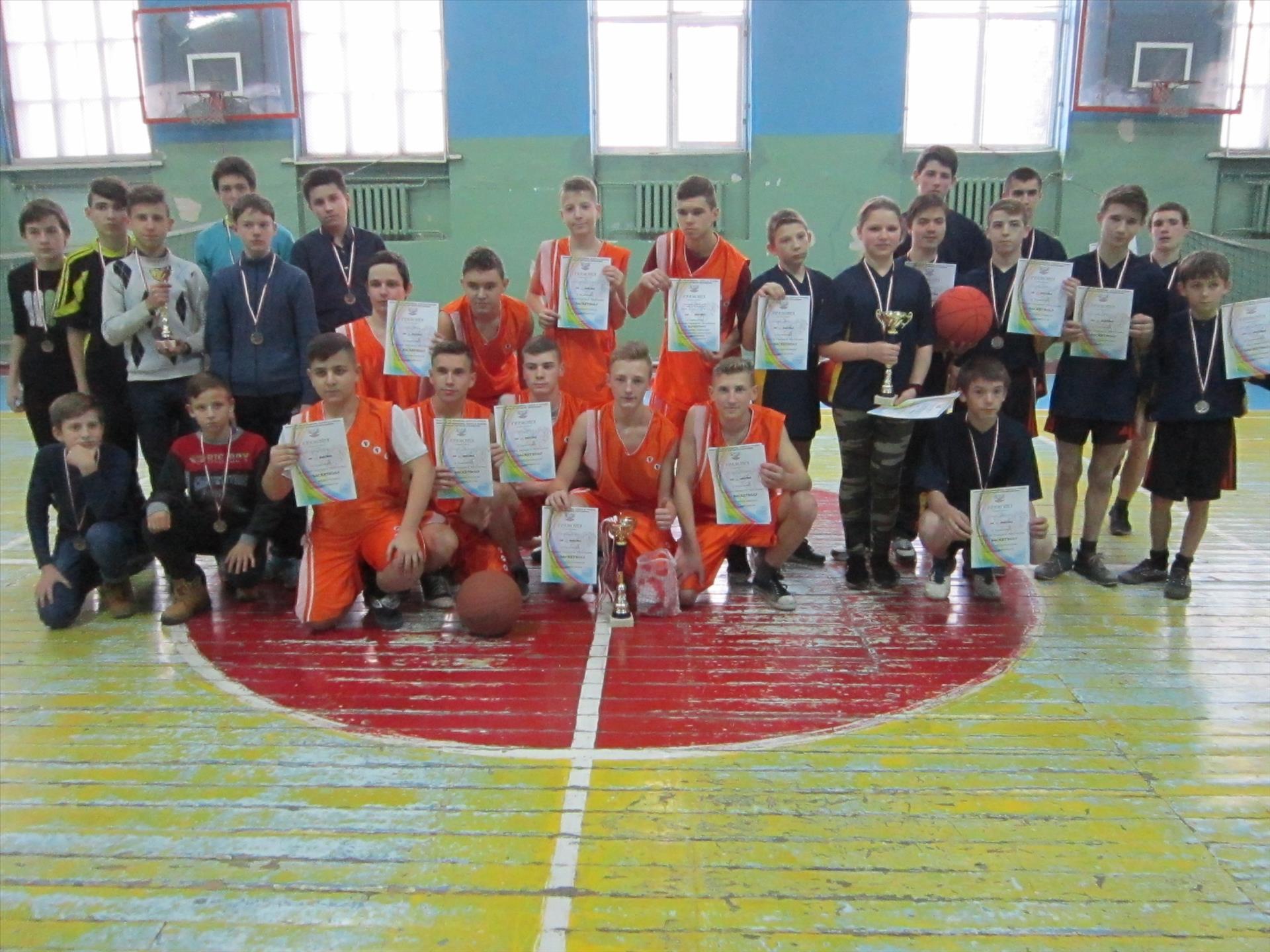 В столице ДНР прошло первенство по баскетболу среди специальных школ-интернатов