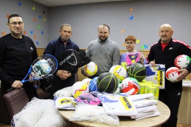 ​Еще один подарок получила Володарская детско-юношеская спортивная школа от Липецкой области.