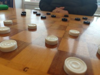 ​В Дебальцево прошел мастер-класс по шашкам