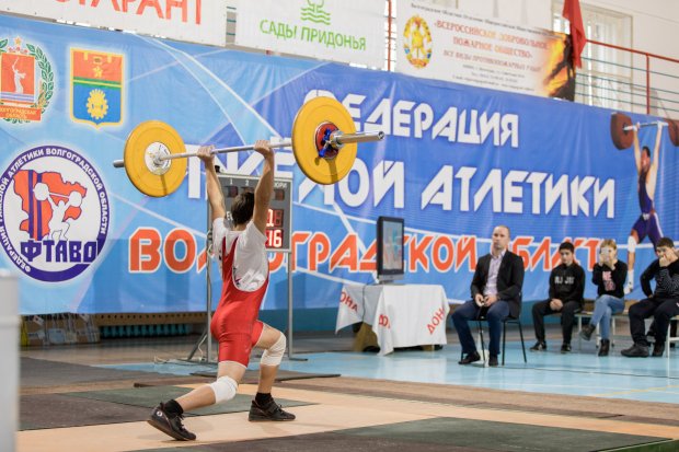 Первое выступление на Всероссийском турнире Алексея Петрова принесло сборной ДНР по тяжелой атлетике 16 медалей