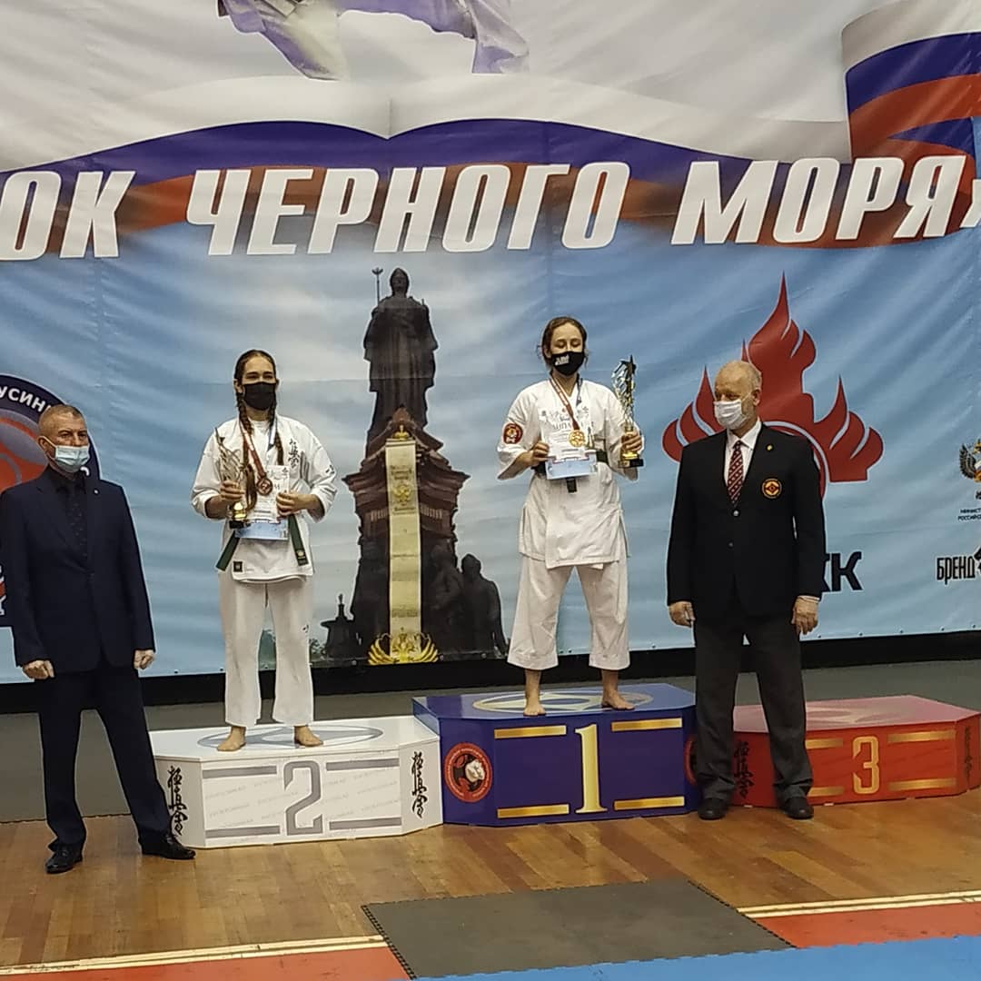Каратисты из ДНР завоевали медали на турнире по киокушинкай каратэ в РФ